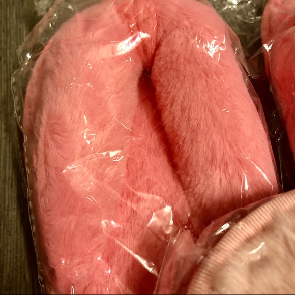 NWT 789 M L rose pink fluffy thong slides slippers - Picture 6 of 16